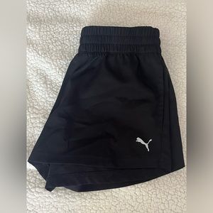 Puma sport shorts